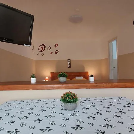 Balassa Csaladi 3*