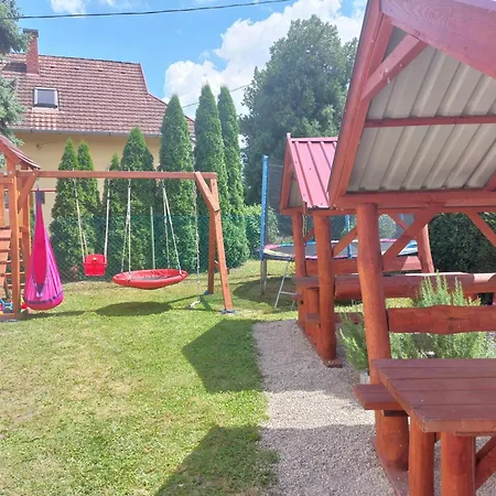 Balassa Csaladi Guest house Vonyarcvashegy